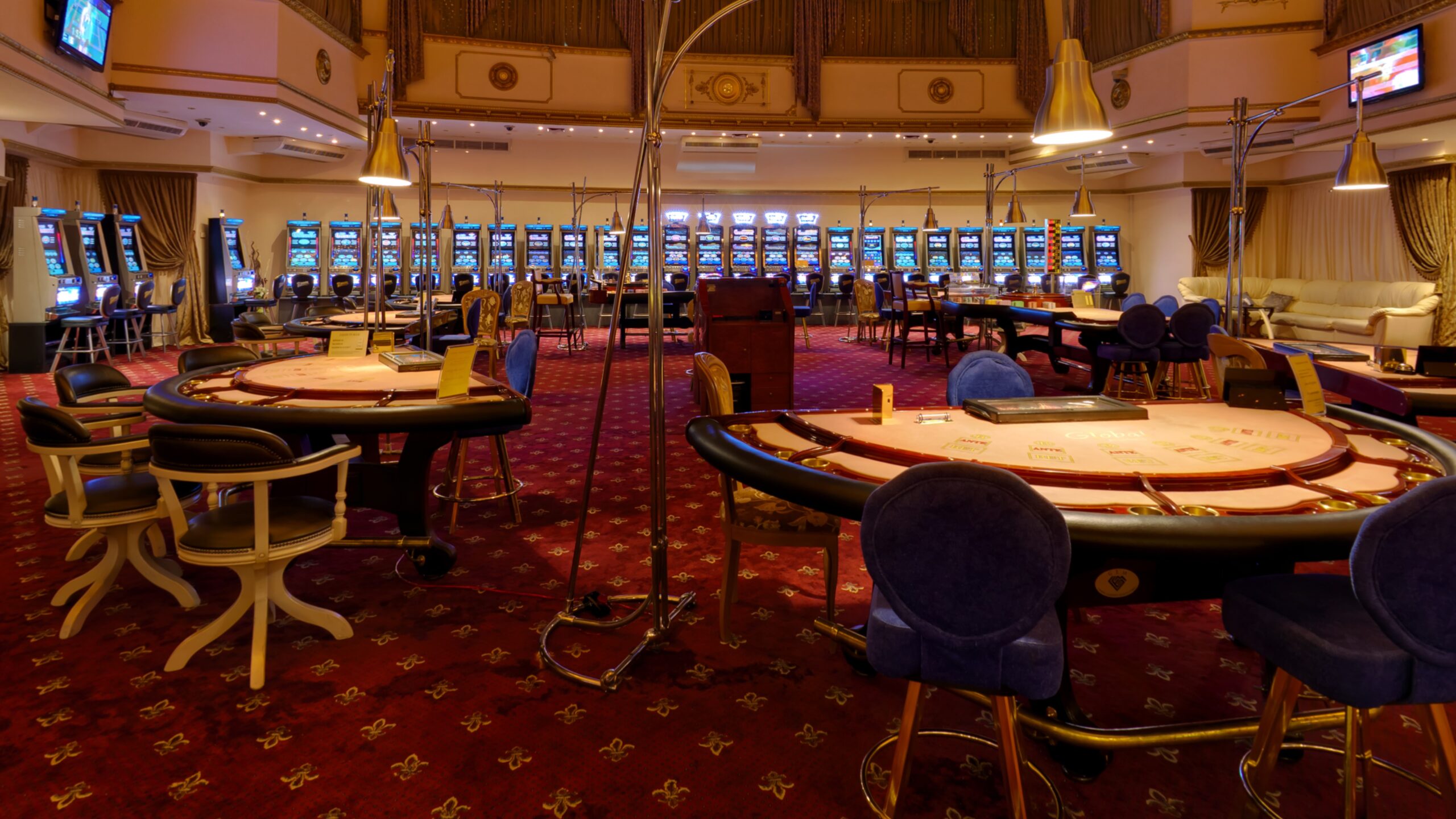 The psychology behind casino carpet patterns
