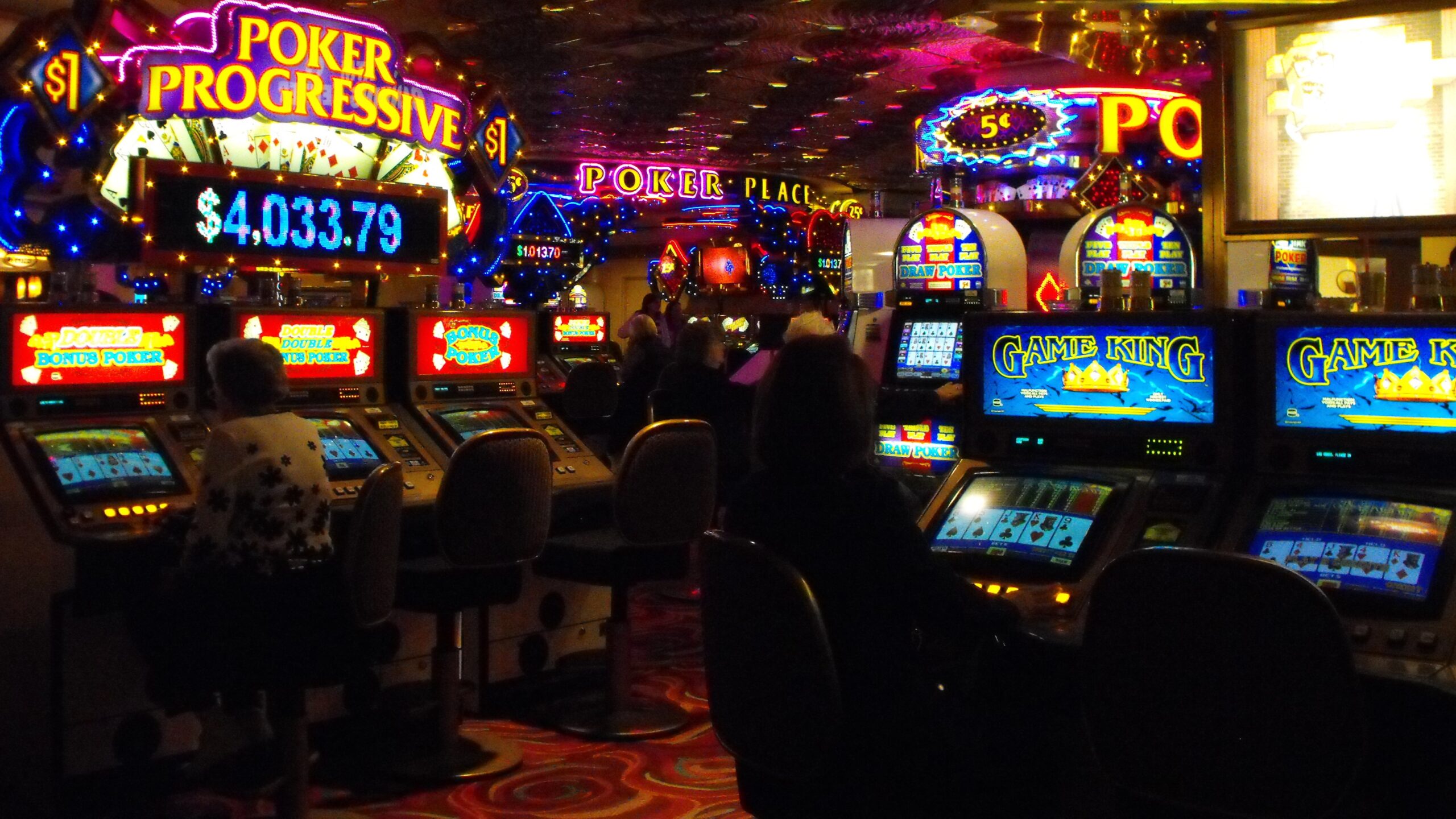 Best video poker strategies for pay tables